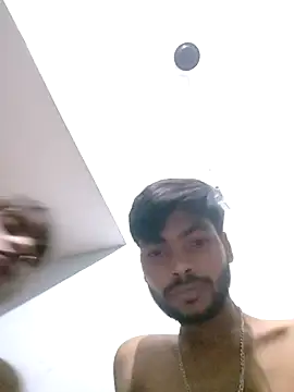 Snapshot of Rani-Couple- chatting on 30, 5, 2026 Rani-Couple- online show from 30, 5, 2026