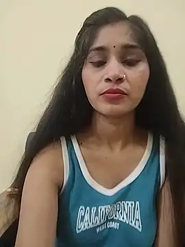 Naughty Kiara  online show from 9, 7, 2026