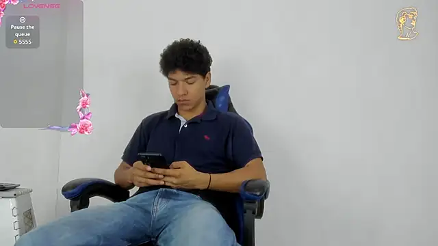 Maximiliano Young online show from 27, 6, 2026