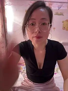 Snapshot of TangTang0530 chatting on 6, 7, 2026 TangTang0530 online show from 6, 7, 2026