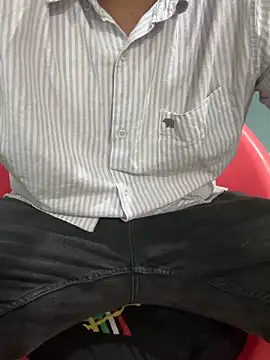 Snapshot of raj___romantic__ chatting on 31, 5, 2026 raj romantic online show from 31, 5, 2026
