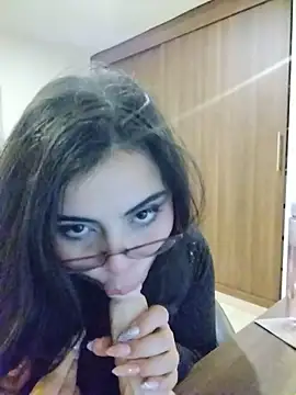 Roxxy Sade online show from 18, 6, 2026