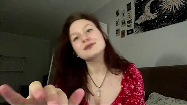 Snapshot of LoiseLovetto chatting on 9, 6, 2026 LoiseLovetto online show from 9, 6, 2026