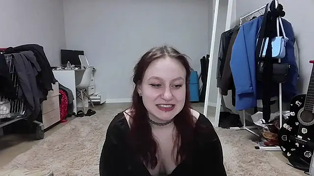Snapshot of LoiseLovetto chatting on 6, 7, 2026 LoiseLovetto online show from 6, 7, 2026