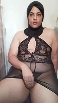 Snapshot of LenaQPeach chatting on 4, 6, 2026 LenaQPeach online show from 4, 6, 2026