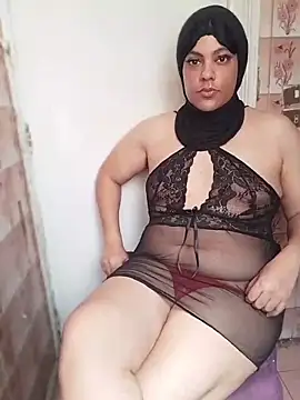 Snapshot of LenaQPeach chatting on 9, 6, 2026 LenaQPeach online show from 9, 6, 2026
