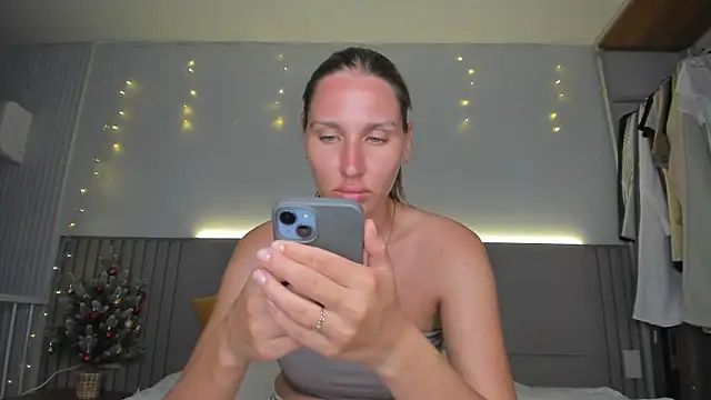 Snapshot of SofiClimbing chatting on 18, 1, 2026 SofiClimbing online show from 18, 1, 2026