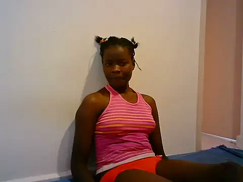 Snapshot of BerryJulie chatting on 12, 6, 2026 BerryJulie online show from 12, 6, 2026