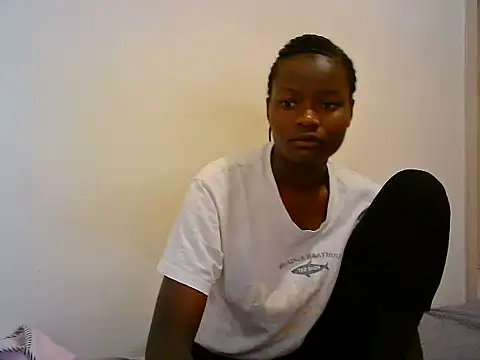 Snapshot of BerryJulie chatting on 2, 7, 2026 BerryJulie online show from 2, 7, 2026