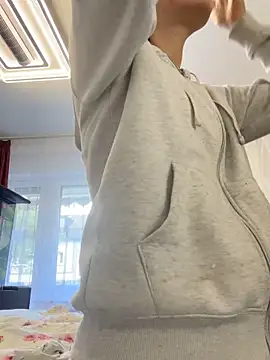 PregnantEmilia online show from 11, 6, 2026