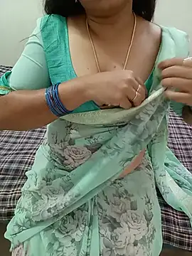 Snapshot of Anushka_tamil_kannada chatting on 17, 6, 2026 Anushka tamil kannada online show from 17, 6, 2026