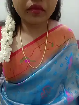 Snapshot of Anushka_tamil_kannada chatting on 19, 6, 2026 Anushka tamil kannada online show from 19, 6, 2026