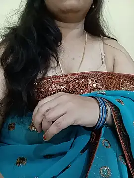 Snapshot of Anushka_tamil_kannada chatting on 15, 7, 2026 Anushka tamil kannada online show from 15, 7, 2026