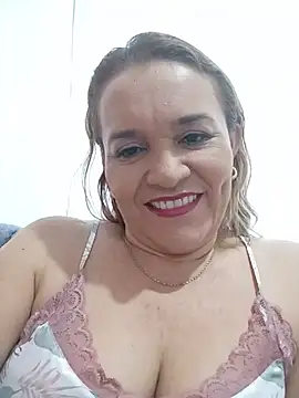 Sara hilton02 online show from 16, 6, 2026