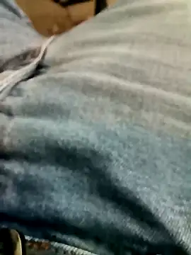 Singlemaleforcouples online show from 12, 1, 2025