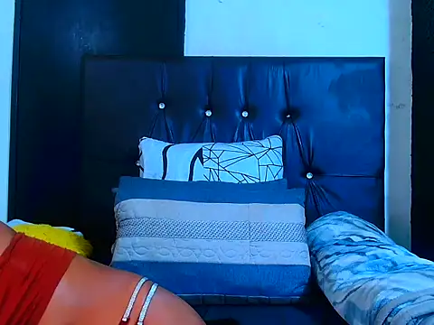 sexybitchh22 online show from 29, 6, 2026