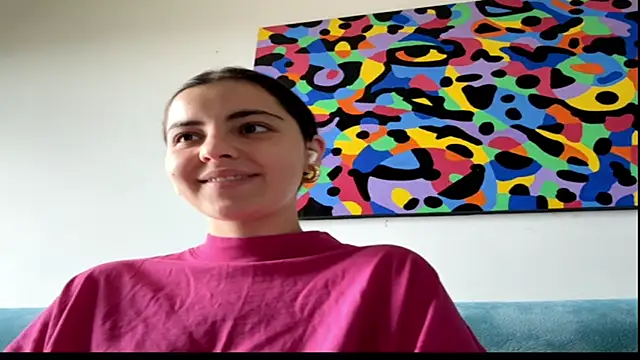 Snapshot of MarisaKomar chatting on 27, 6, 2026 MarisaKomar online show from 27, 6, 2026