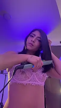 Nicolegh  online show from 18, 6, 2026