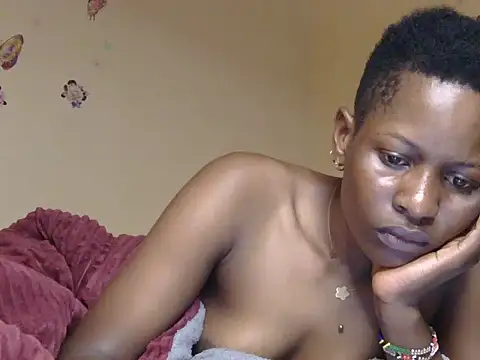 lunah sexxy online show from 9, 6, 2026