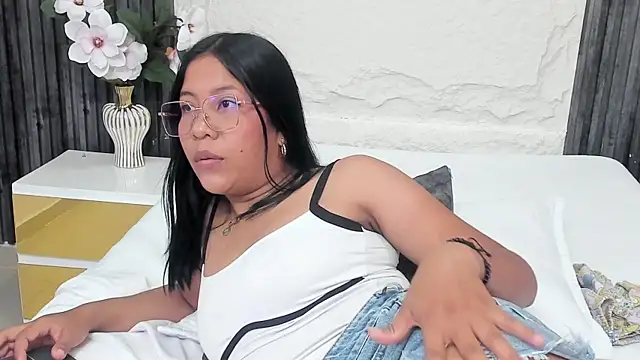 Chloe dreams4u online show from 7, 7, 2026