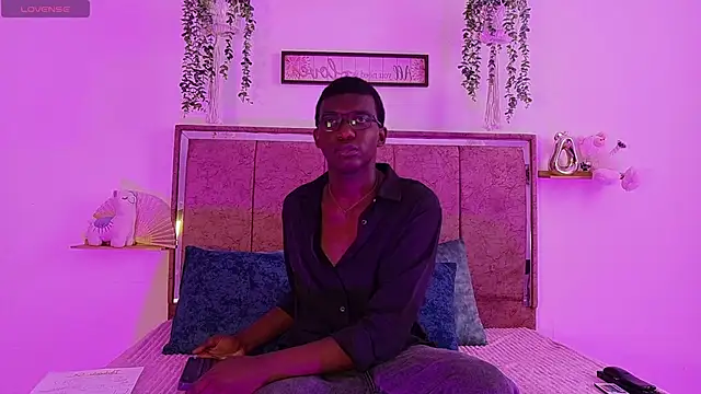 Snapshot of xavier_cole chatting on 5, 6, 2026 xavier cole online show from 5, 6, 2026