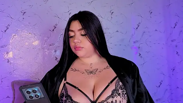 Snapshot of Ashlyn_Parker04 chatting on 30, 7, 2026 Ashlyn Parker04 online show from 30, 7, 2026