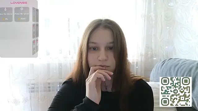 Snapshot of Little_skinnyDevil chatting on 23, 6, 2026 Little skinnyDevil online show from 23, 6, 2026
