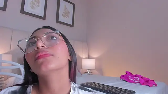 vanessa  stp online show from 25, 6, 2026