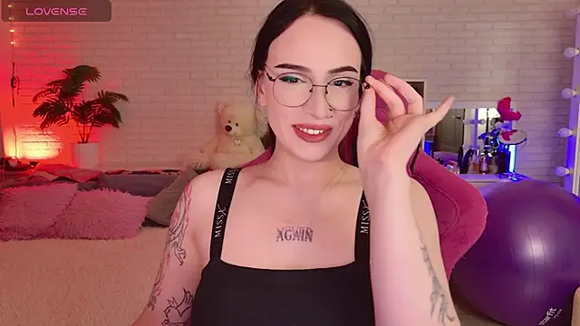 darinekoo online show from 16, 6, 2026