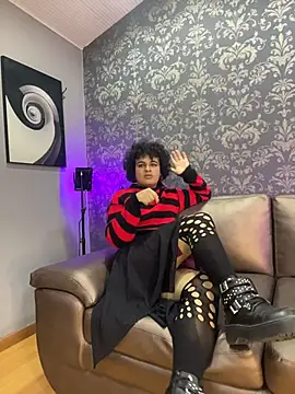 NozomiMaki online show from 5, 6, 2026