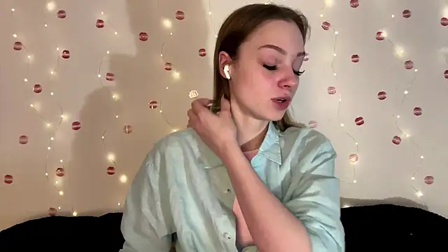 itskylieee online show from 19, 7, 2026