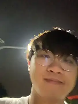 Snapshot of Yang_571 chatting on 24, 7, 2026 Yang 571 online show from 24, 7, 2026