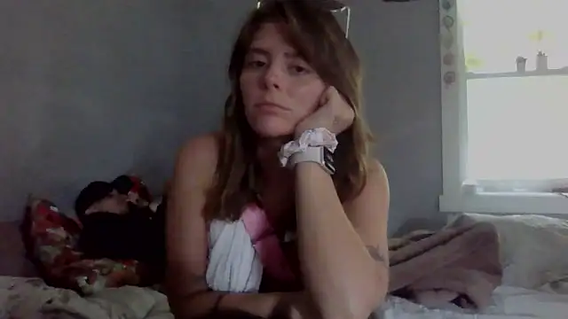 Snapshot of perfect_us696 chatting on 18, 6, 2026 perfect us696 online show from 18, 6, 2026