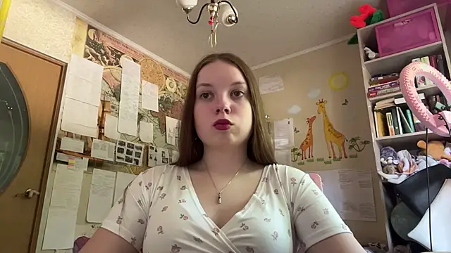 Snapshot of Aileyn chatting on 8, 6, 2026 Aileyn online show from 8, 6, 2026