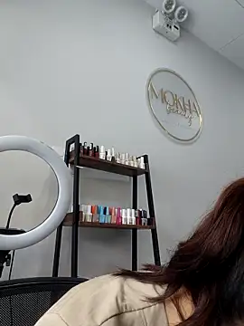 gabygonzzz online show from 4, 6, 2026