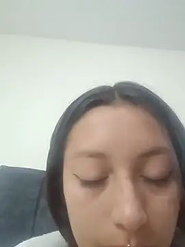 MiaSaen online show from 14, 7, 2026