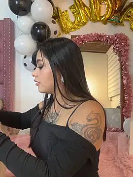 mia zafirr online show from 11, 6, 2026