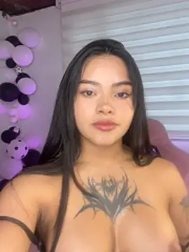 mia zafirr online show from 9, 7, 2026