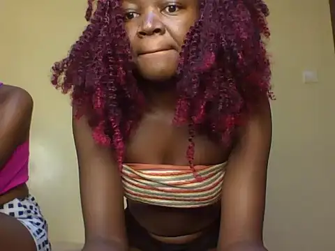 Snapshot of Melly_moll chatting on 17, 7, 2026 Melly moll online show from 17, 7, 2026