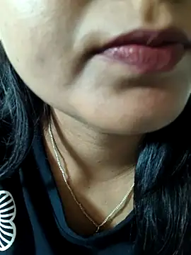 Snapshot of sheela_3563 chatting on 11, 7, 2026 sheela 3563 online show from 11, 7, 2026