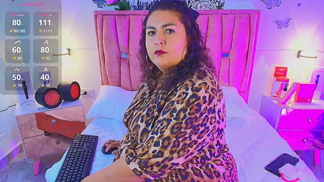 Snapshot of Mia_Hony chatting on 23, 6, 2026 Mia Hony online show from 23, 6, 2026