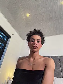 Snapshot of LiaDuquette chatting on 17, 6, 2026 LiaDuquette online show from 17, 6, 2026