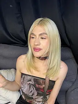 Lia-firee online show from 15, 6, 2026