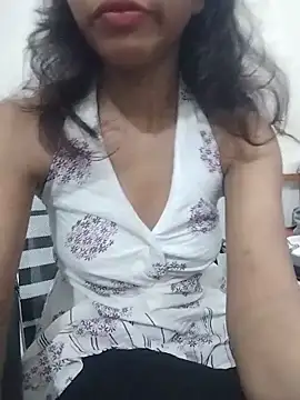 Snapshot of bunnie_hot chatting on 6, 6, 2026 bunnie hot online show from 6, 6, 2026