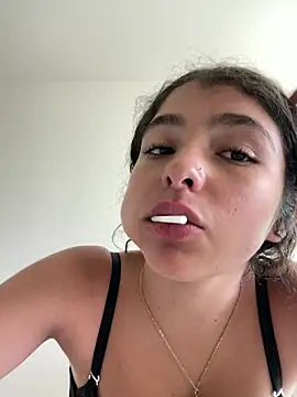 LINDA-0123 online show from 26, 7, 2026