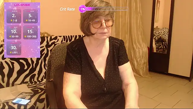 Snapshot of Sharon_Amore chatting on 28, 2, 2025 Sharon Amore online show from 28, 2, 2025