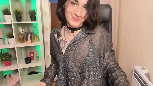 MickeQuinee online show from 1, 7, 2026