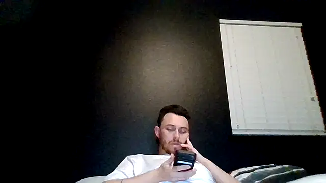 Snapshot of Mikecloudyhawk chatting on 1, 7, 2026 Mikecloudyhawk online show from 1, 7, 2026