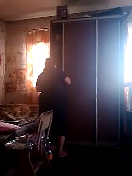 Snapshot of oksana72 chatting on 12, 9, 2025 oksana72 online show from 12, 9, 2025