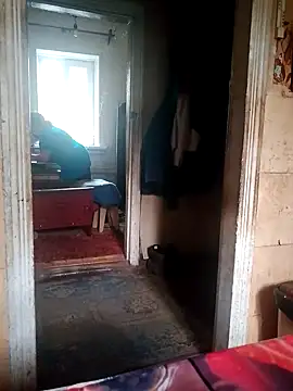 Snapshot of oksana72 chatting on 28, 9, 2025 oksana72 online show from 28, 9, 2025